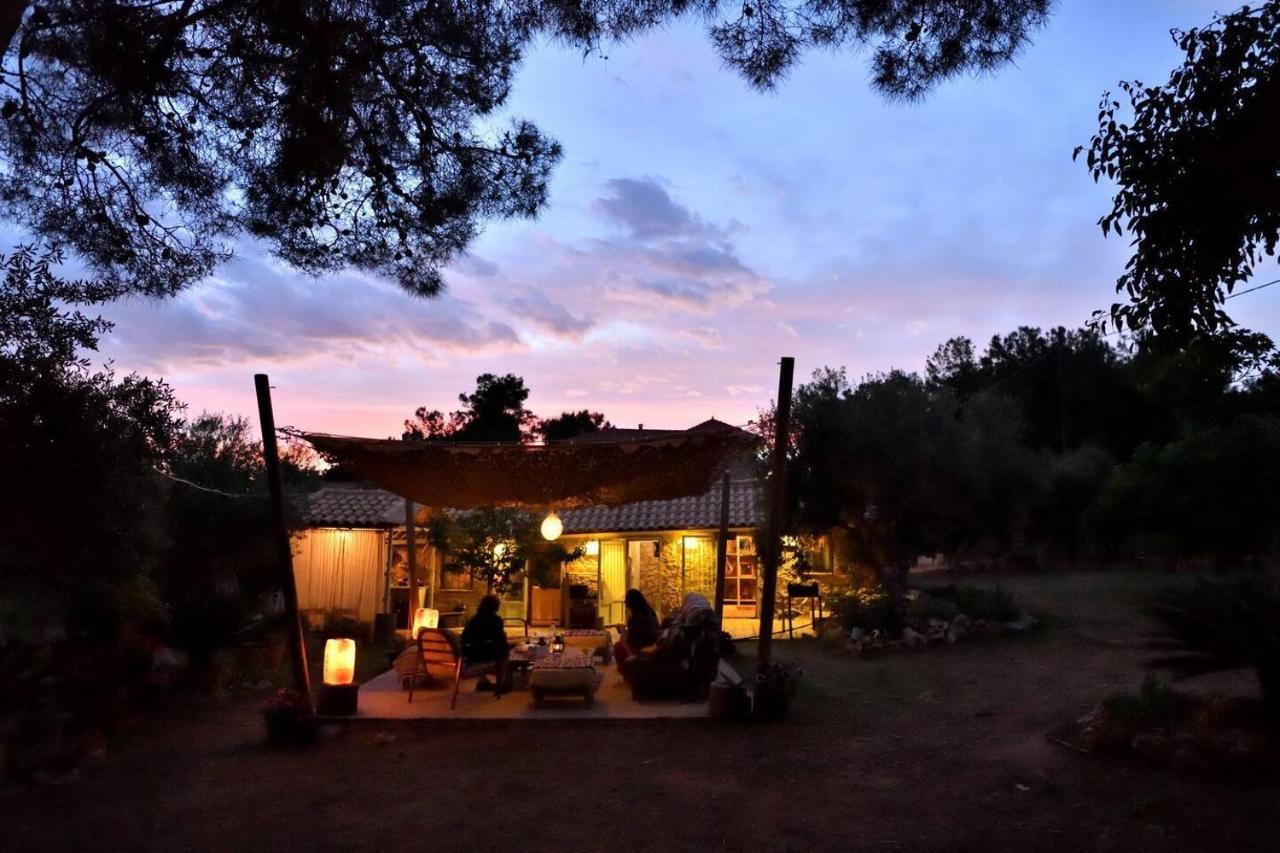 Glamping At A Lovely Tent In Skiaxtro- Marathopoli Villa Exteriör bild