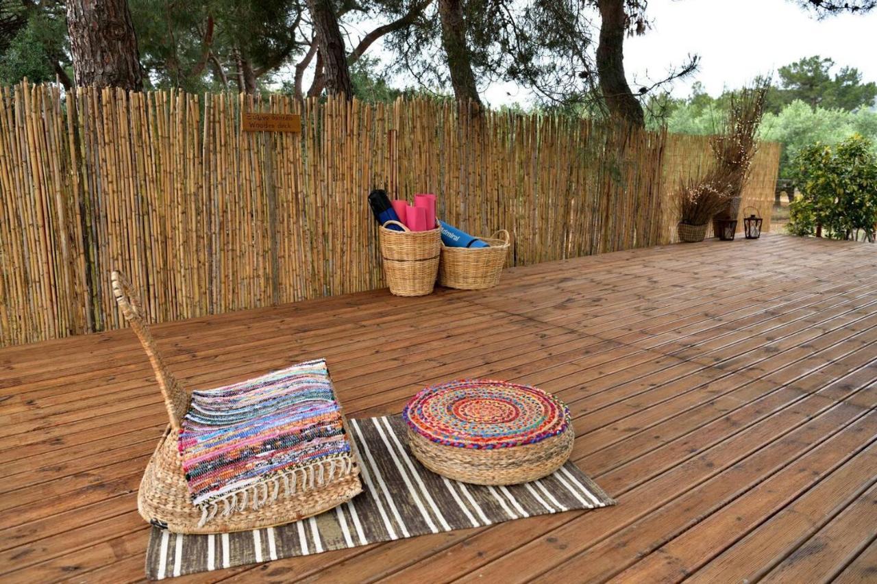 Glamping At A Lovely Tent In Skiaxtro- Marathopoli Villa Exteriör bild