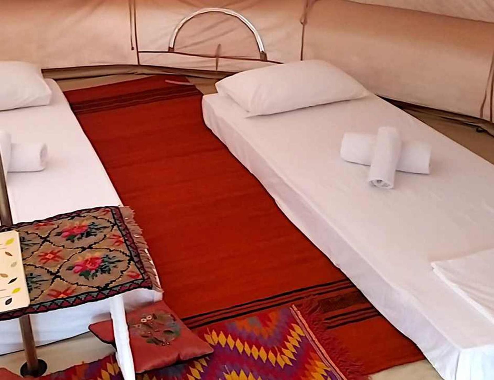 Glamping At A Lovely Tent In Skiaxtro- Marathopoli Villa Exteriör bild